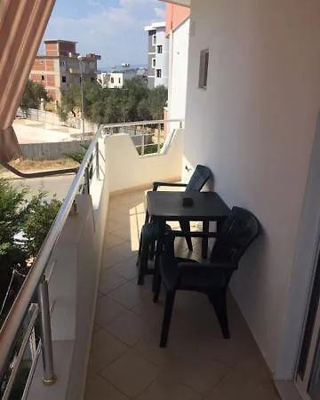 Ksamil Rooms 3*
