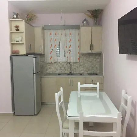 Ksamil Rooms 3*